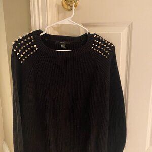 Black sweater with studs - Y2K